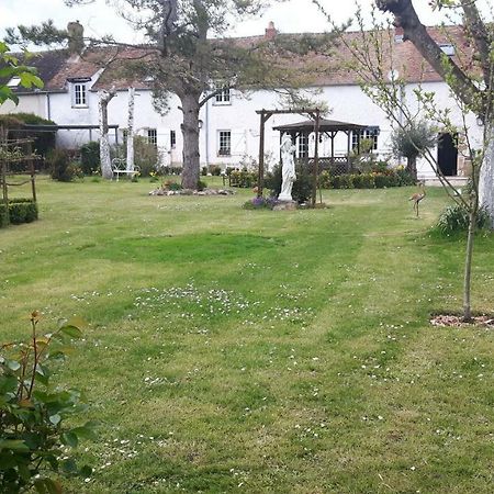 Egligny La Longere Des Glycines B&B 외부 사진