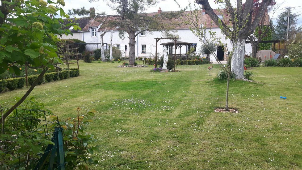 Egligny La Longere Des Glycines B&B 외부 사진